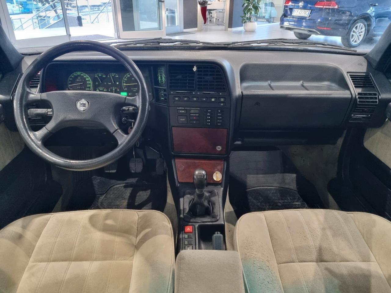 Lancia Thema 2.0 i.e. 16V cat