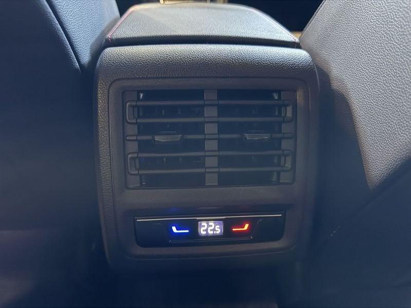 Volkswagen Golf Golf 2.0 TSI GTI