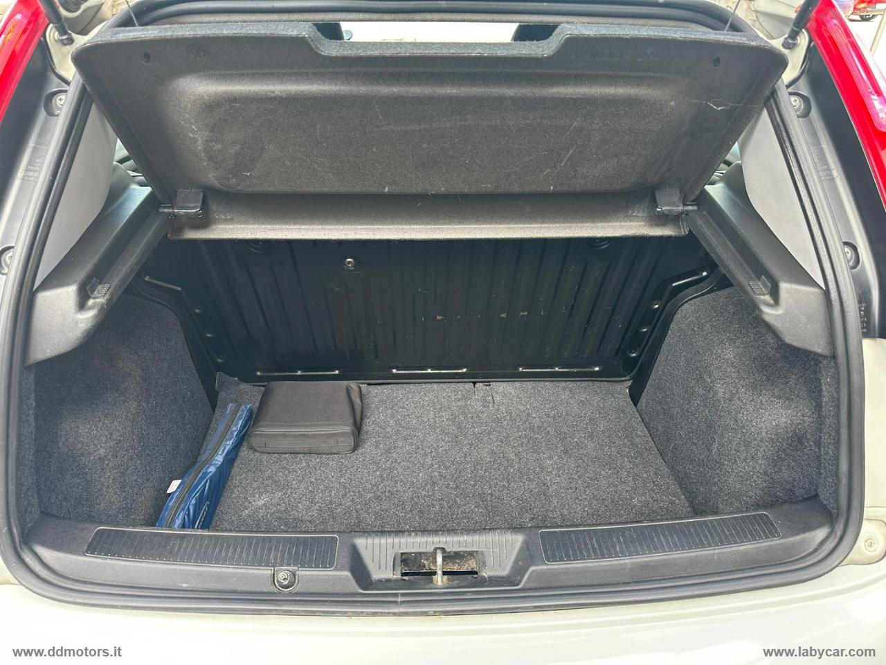 FIAT Punto 1.2 8V 5p. Lounge *NEOPATENTATI*