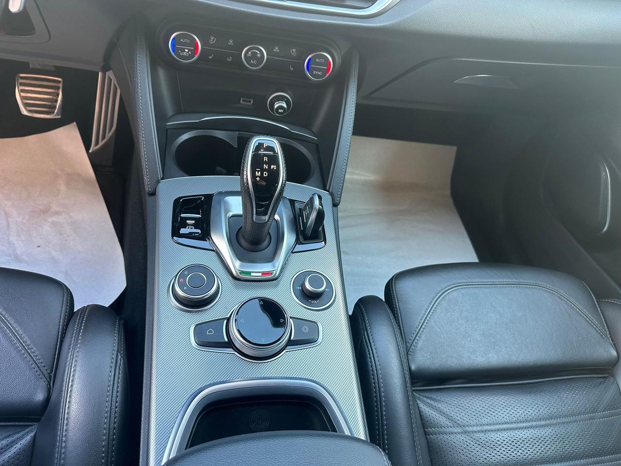 Alfa Romeo Stelvio 2.0 Turbo 280 CV AT8 Q4 Veloce