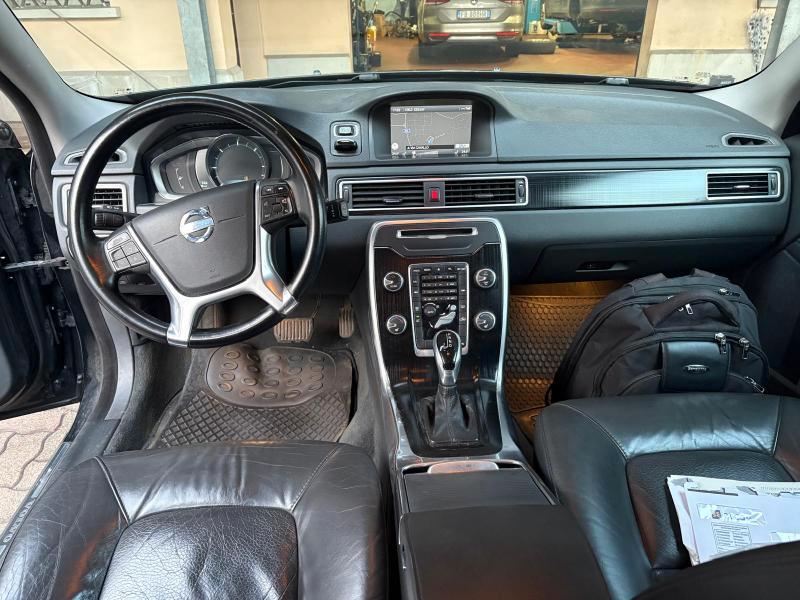 Volvo V70 2.0 d4 Momentum 181cv geartronic TETTO APRIBILE