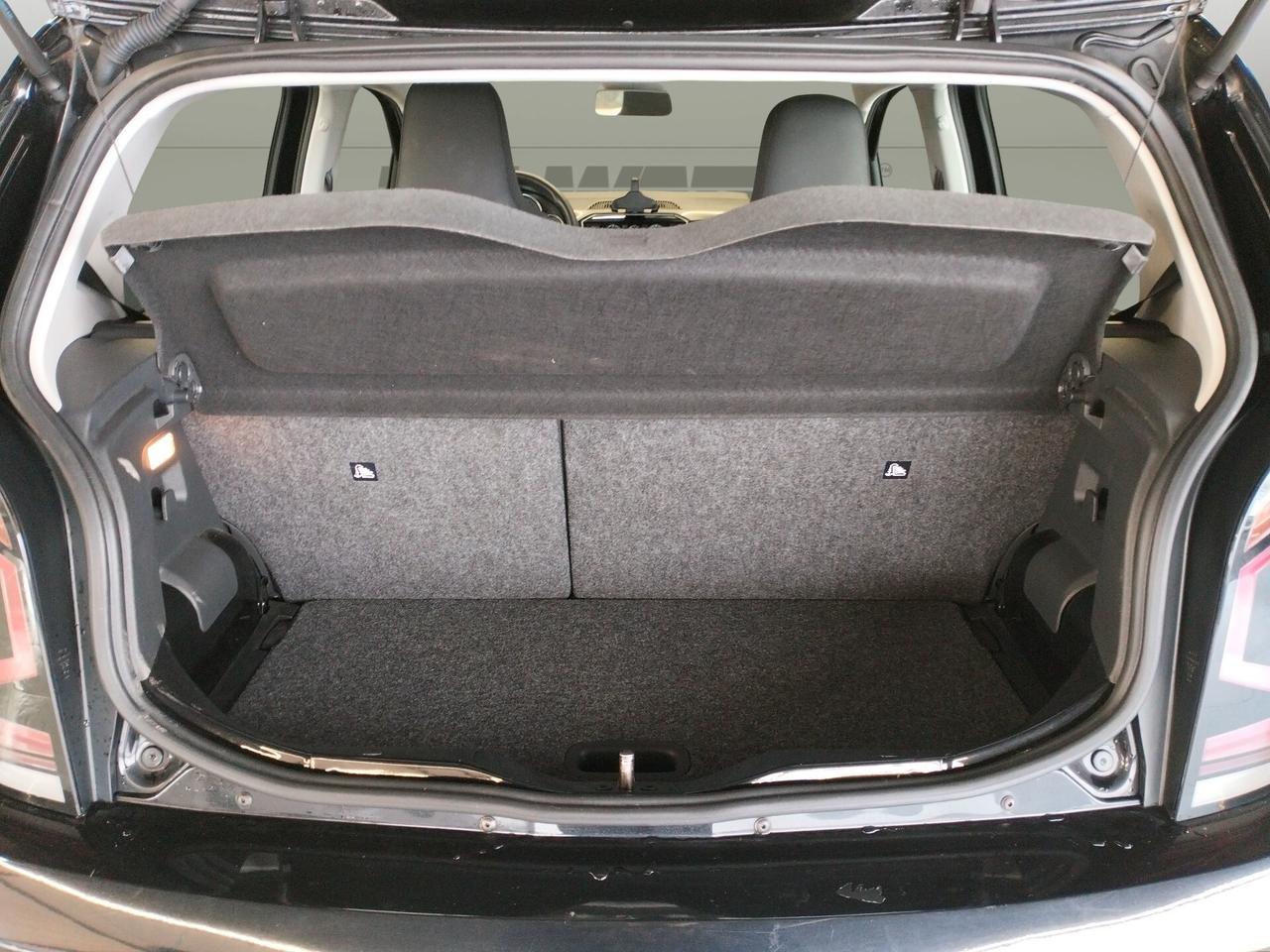 Volkswagen up! 1.0 5p. move BlueMotion Technology - NEOPATENTATI