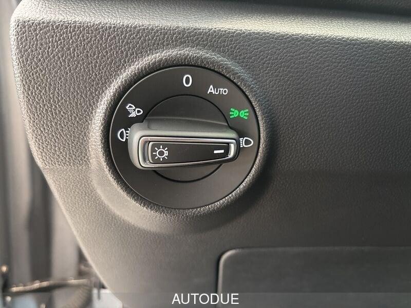 Volkswagen T-Roc 1.0 TSI R-LINE 115 CV