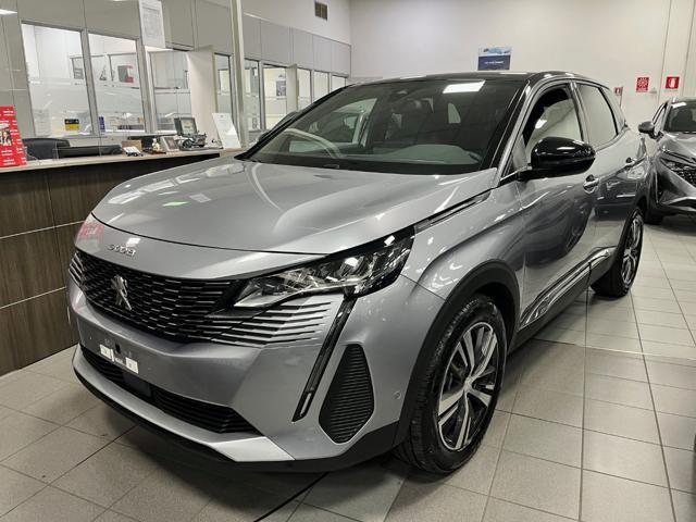 PEUGEOT 3008 Hybrid 136 e-DCS 6 Allure Pack Hybrid!