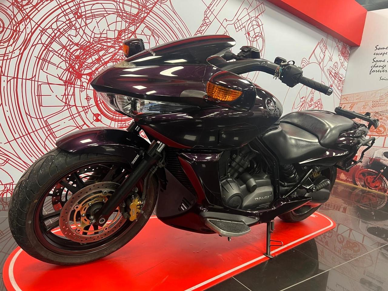 Honda DN-01 700 2008