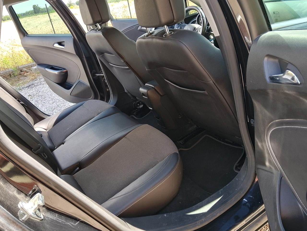 Opel Astra 1.7 CDTI tutta tagliandata Opel perfetta pari al nuovo unica proprietaria