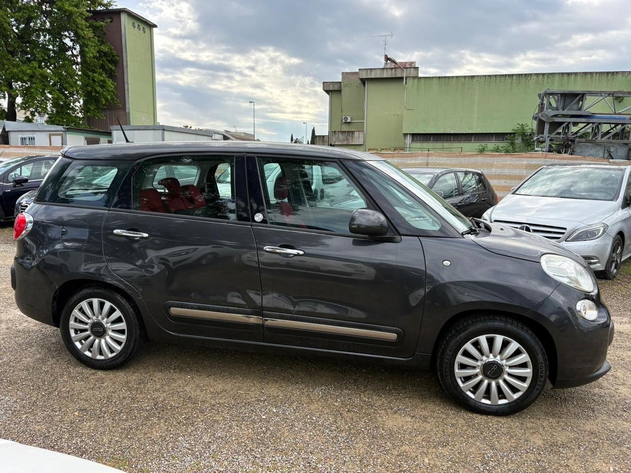 Fiat 500L Living 1.6 Multijet 105 CV Lounge 2015 172.000 KM