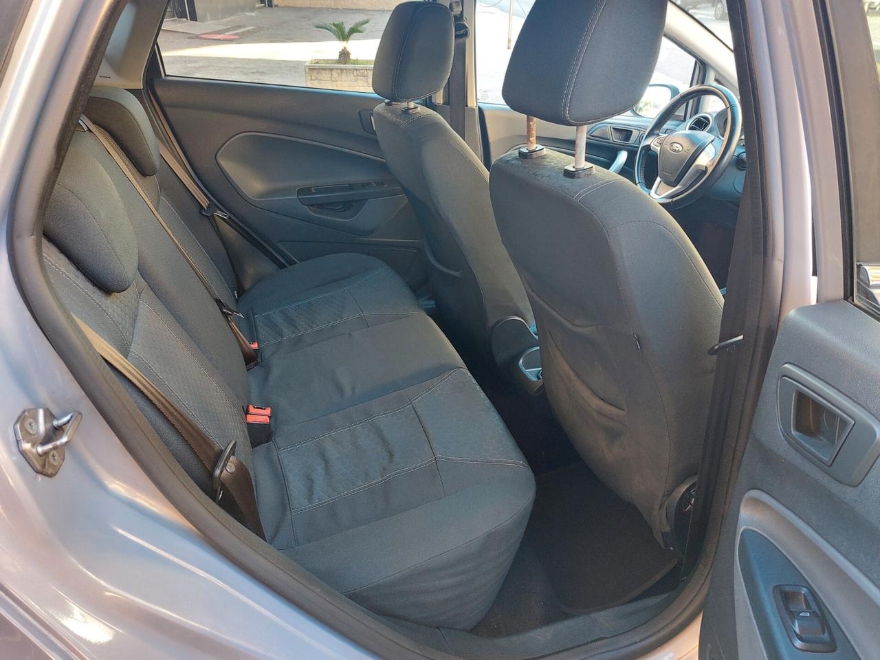 Ford Fiesta 1.4 TDCi 5p. Titanium