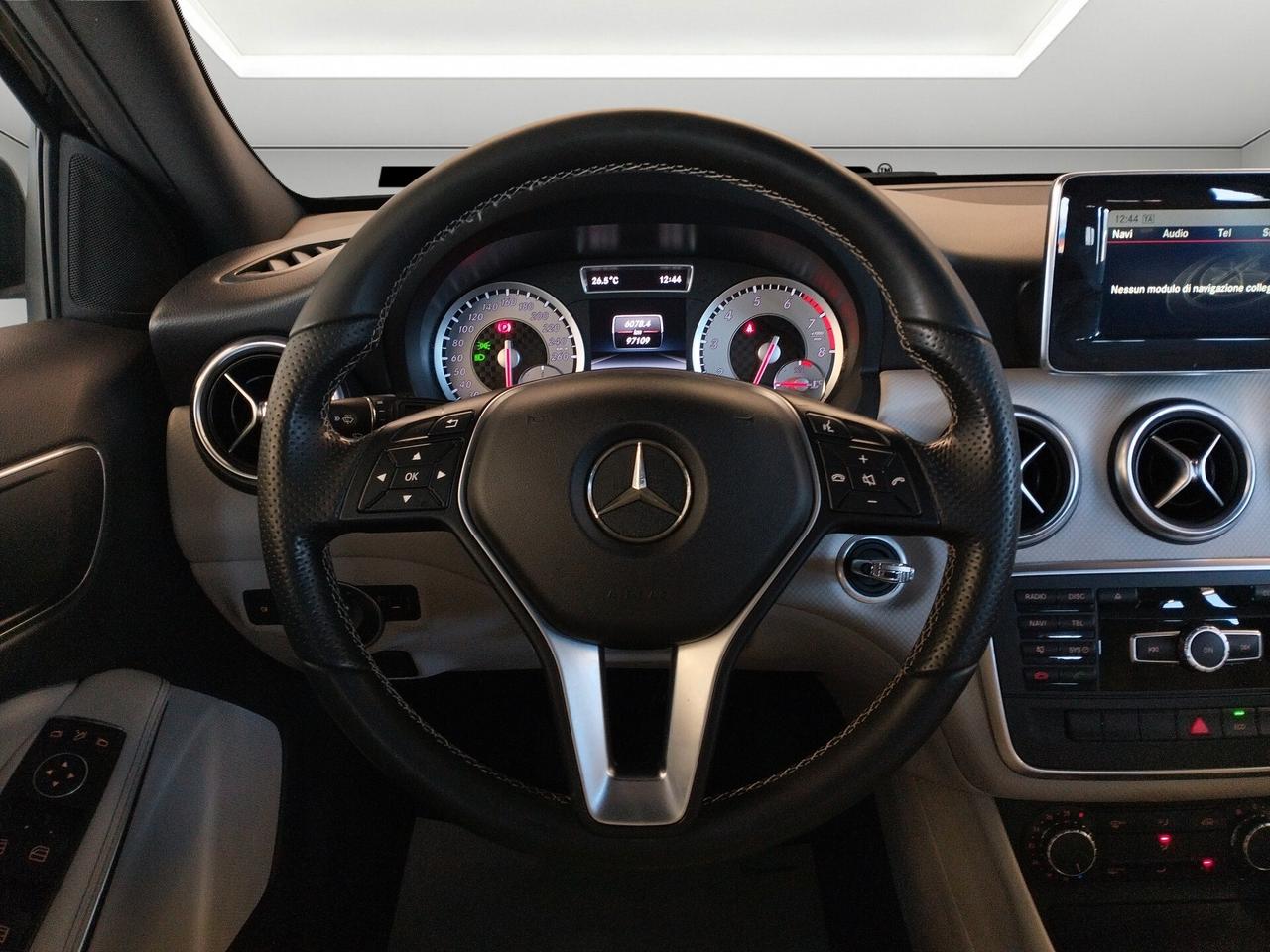 Mercedes-benz A 180 Sport - NEOPATENTATI