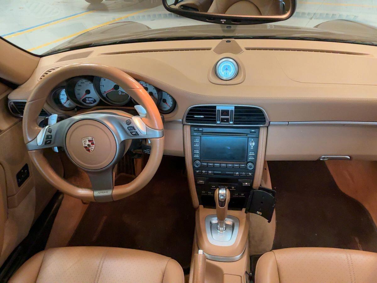 Porsche 911 Carrera 4S Cabriolet
