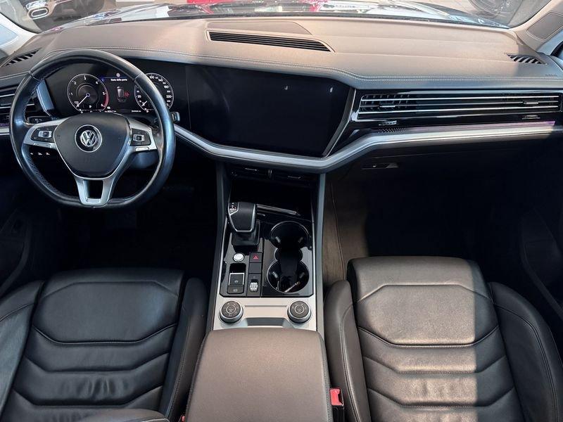 Volkswagen Touareg 3.0 V6 TDI SCR 170kW Advanced