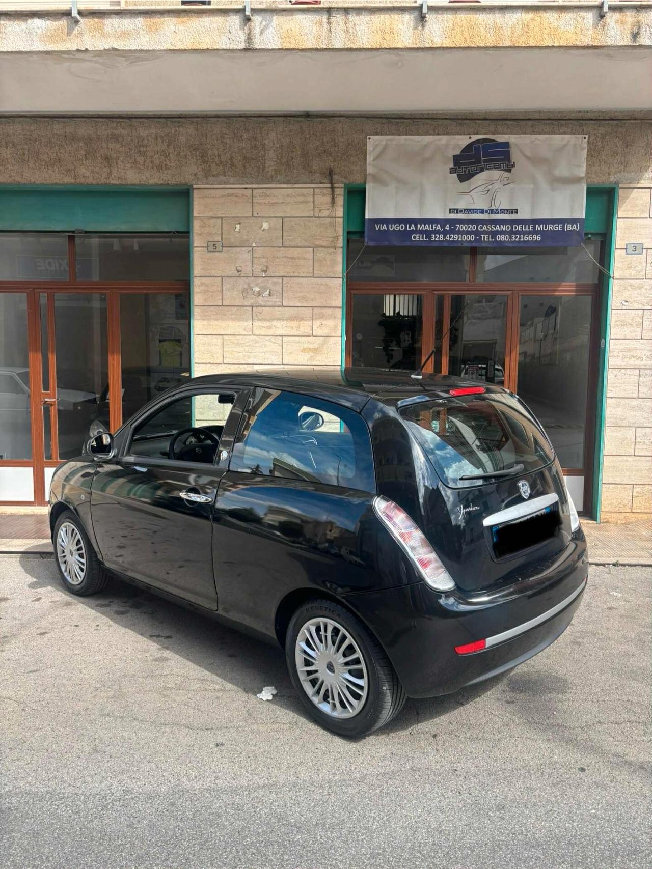 Lancia Ypsilon 1.4 Argento Ecochic GPL