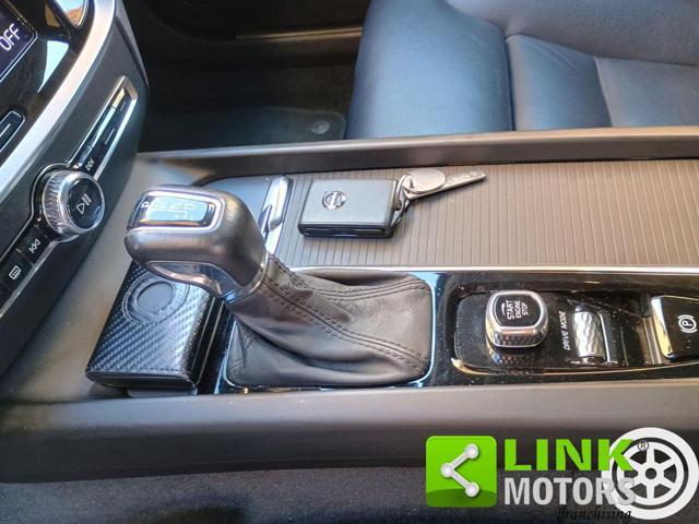 VOLVO V60 D3 Geartronic Momentum Business