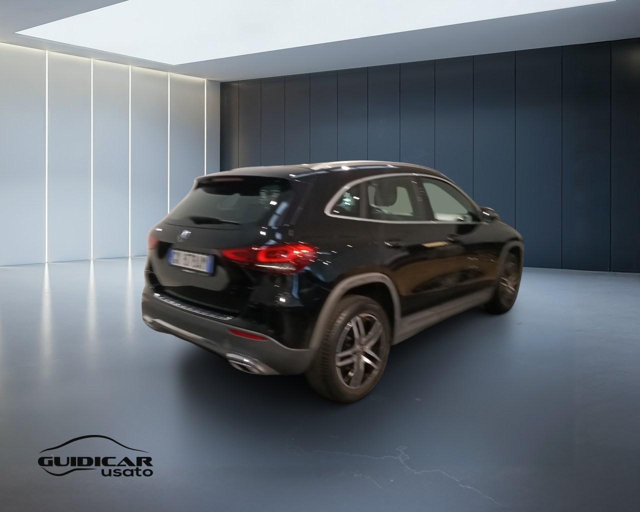 Mercedes-Benz GLA-H247 2020 - GLA 180 d Sport Plus auto