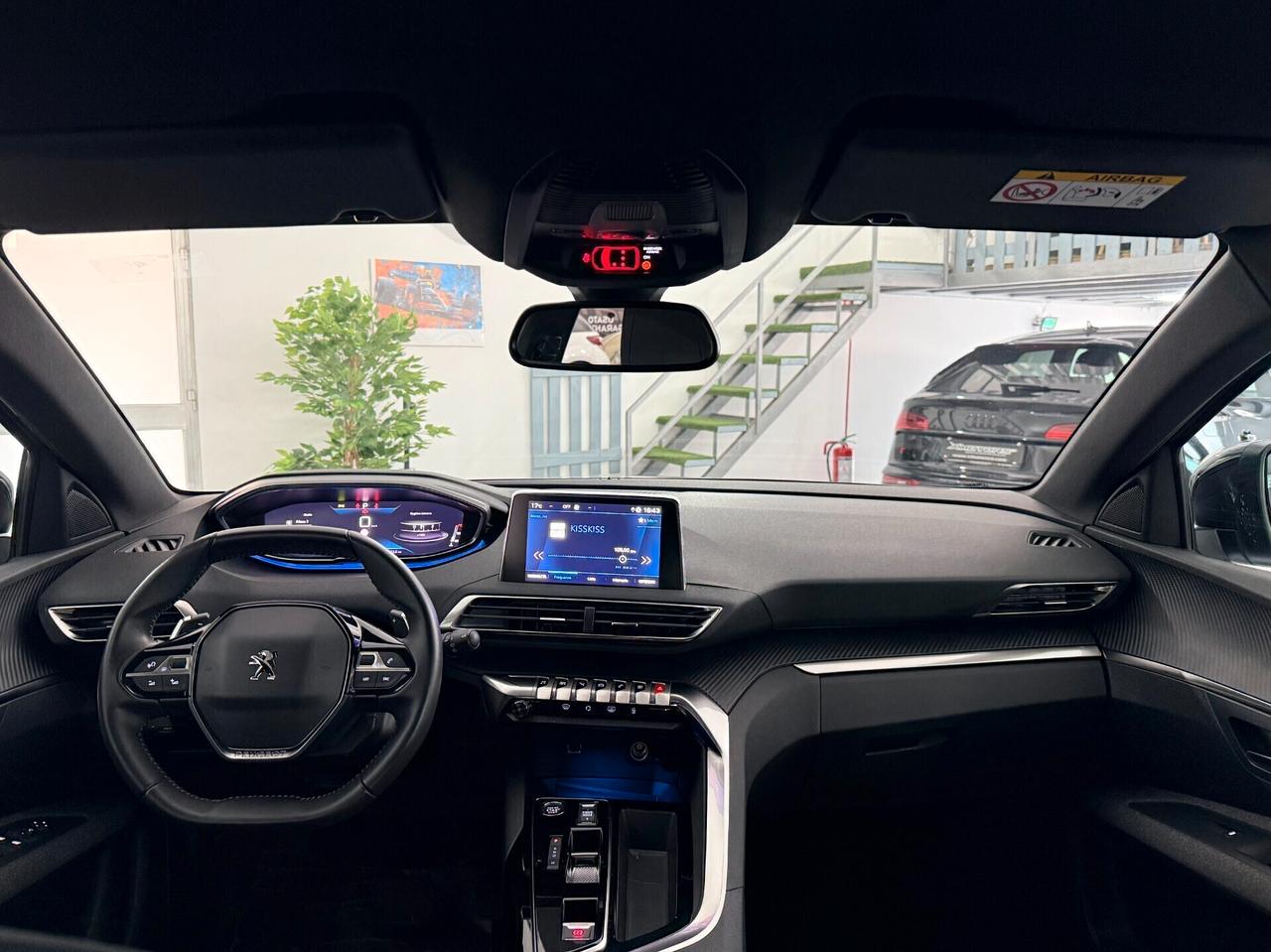 Peugeot 3008 BlueHDi 130 Aziendale EAT8 Active Pack