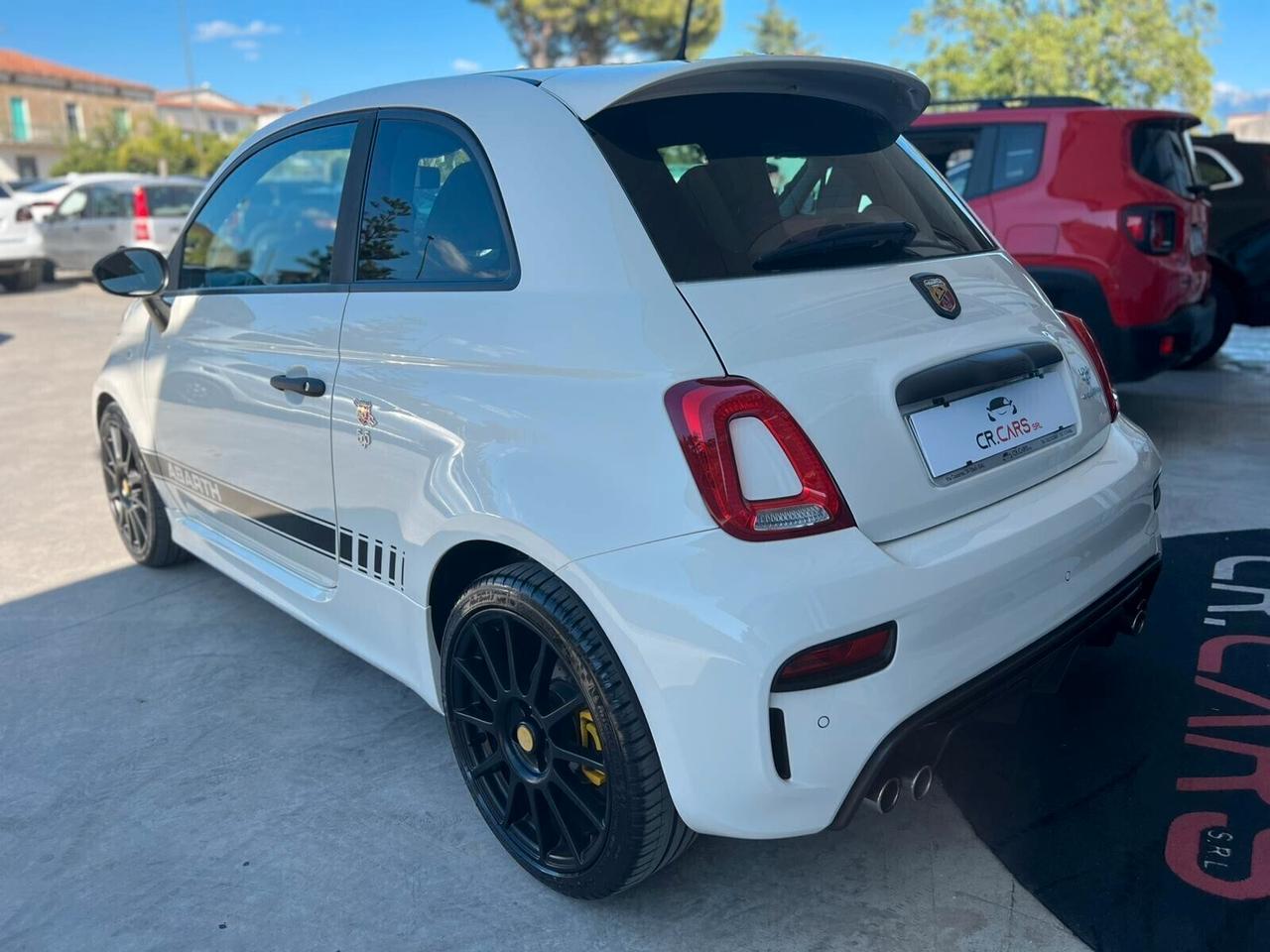 Abarth 595 1.4 Turbo T-Jet 145 CV Allestimento competizione - Selleria Sabelt