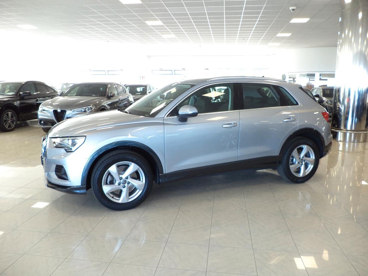 AUDI Q3 Business Advanced 40 2.0 TDI 190cv Quattro S-tronic Euro 6D