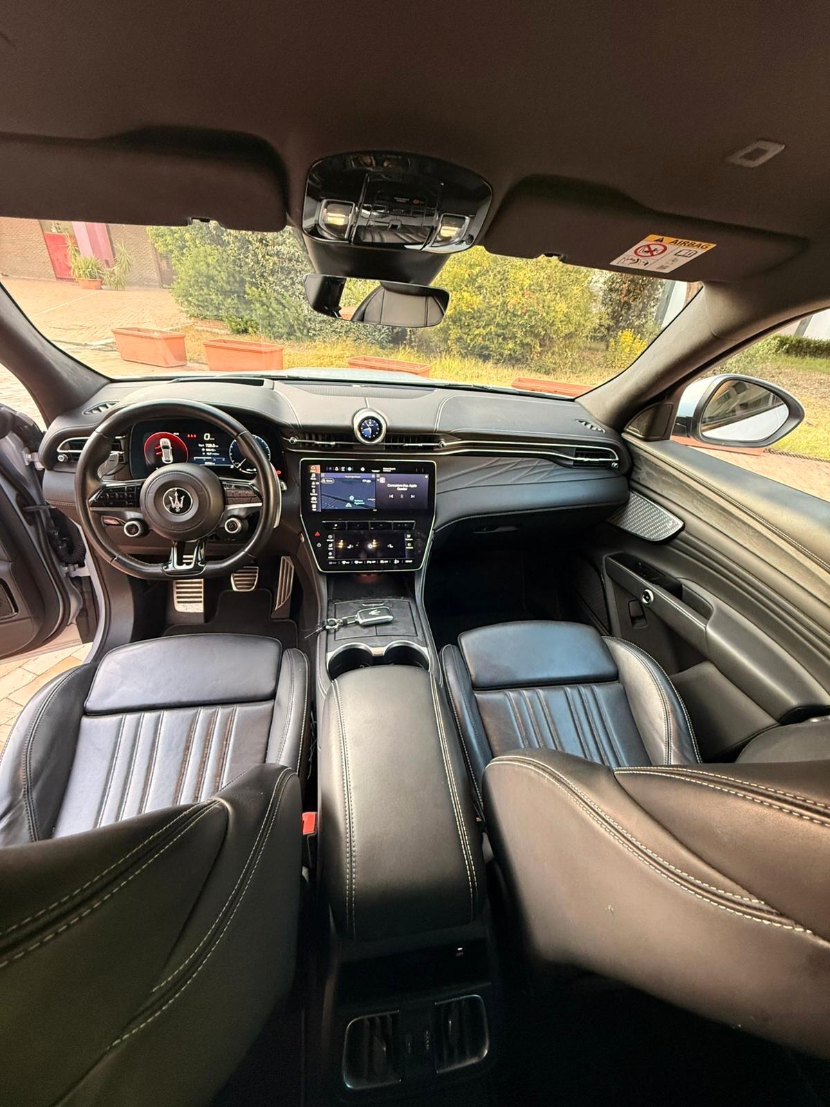 Maserati Grecale MHEV 330 CV AWD Modena