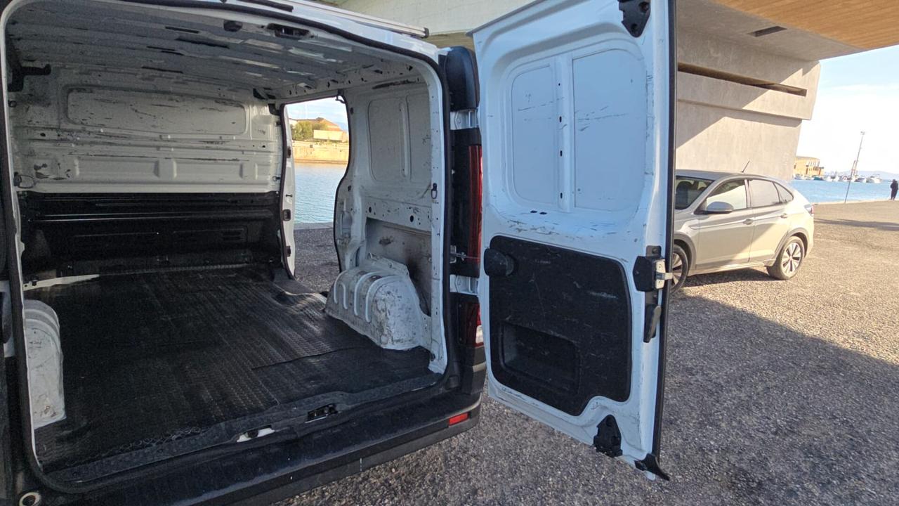 Renault Trafic T29 2.0 dCi 145CV PL-TN Furgone Energy Ice