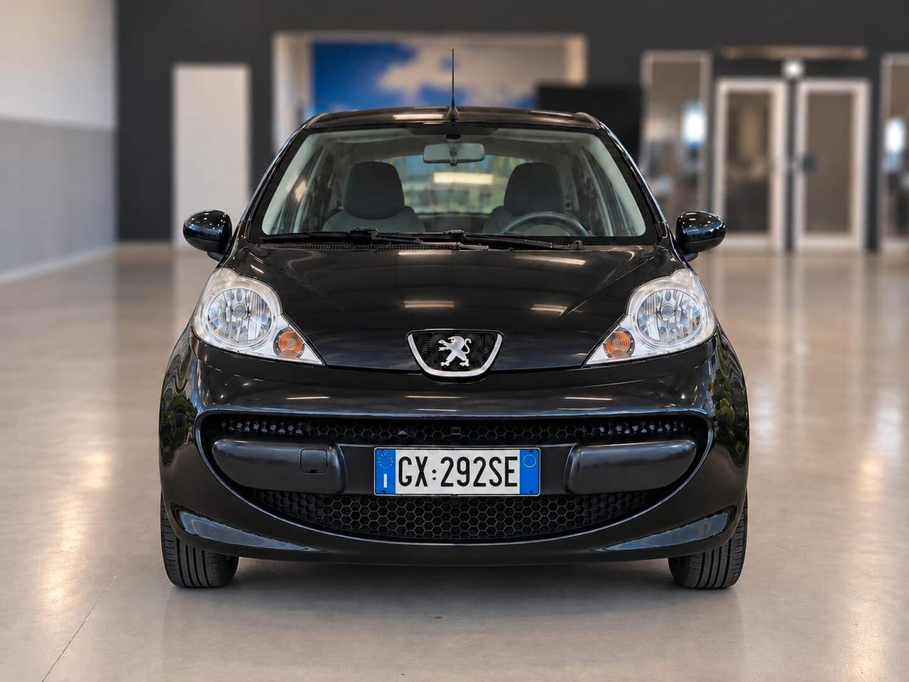 Peugeot 107 1.0 68CV 5p. Plaisir