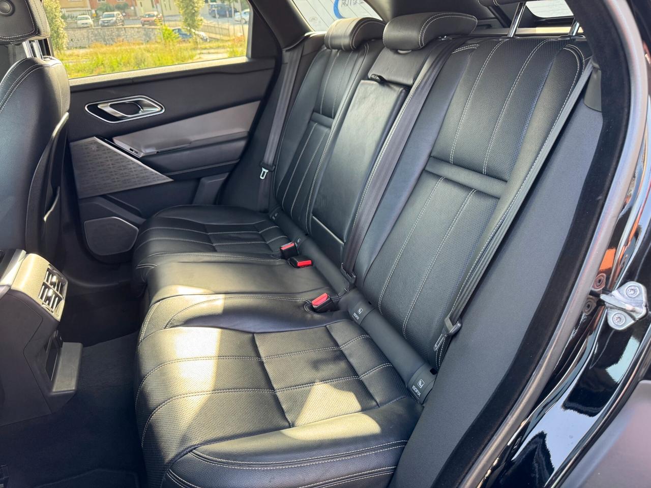 Land Rover Range Velar 2.0D I4 240 CV R-Dynamic HSE