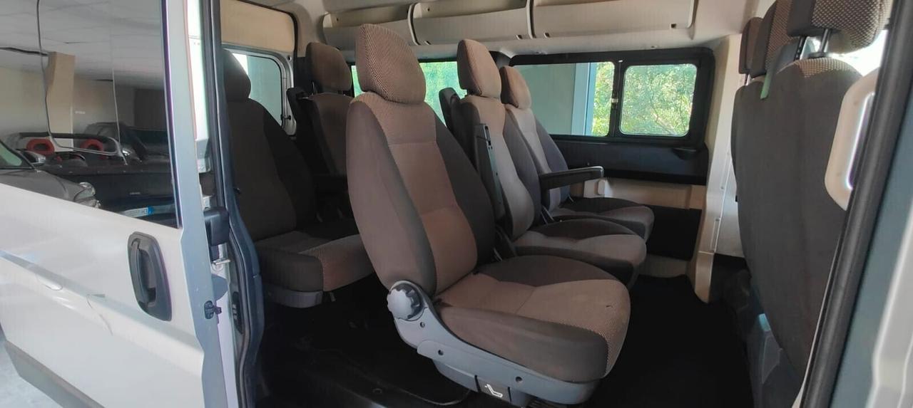 Peugeot Boxer 333 2.0 BlueHDi/130CV FAP PM-TM Combi Comfort