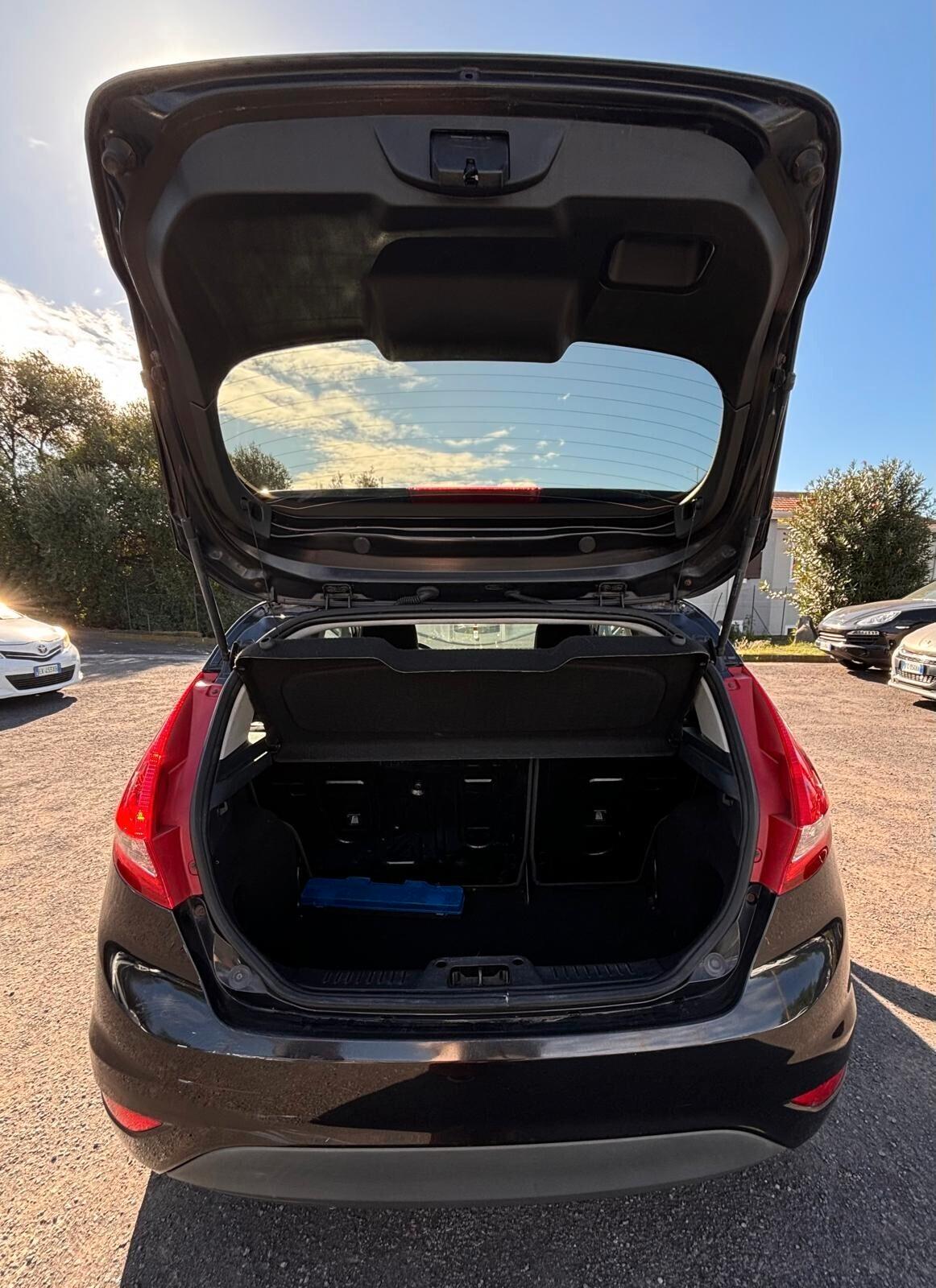 Ford Fiesta 1.2 82CV 3 porte Titanium