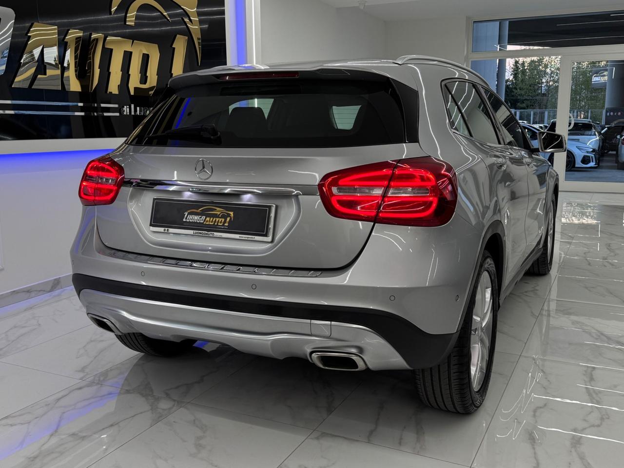 Mercedes-benz GLA 180d Automatic Premium