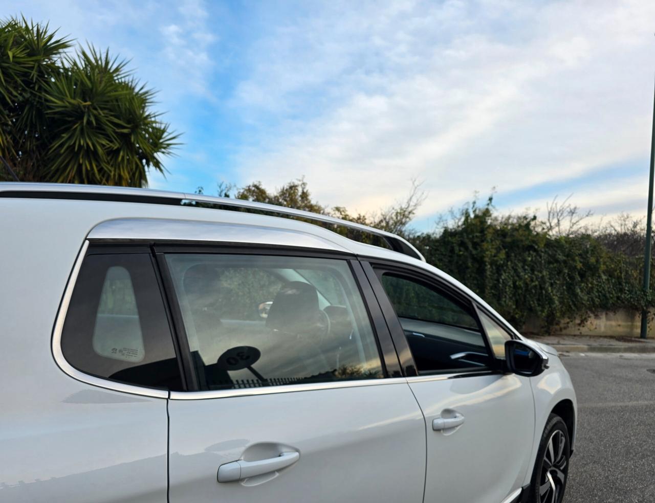 PEUGEOT 2008 ALLURE 1.6 HDI 2017 STRAFULL NUOVA