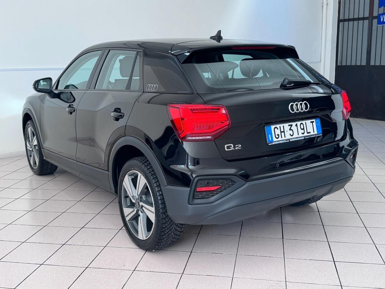 Audi Q2 1.0 TFSI - BENZINA 110cv MANULE - PARI AL NUOVO!!