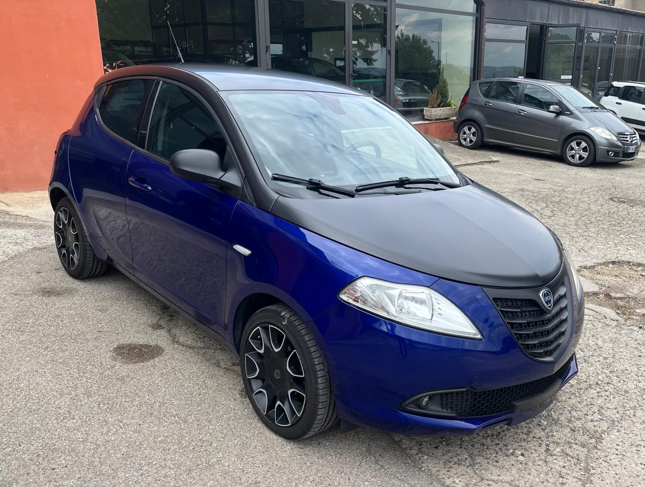 Lancia Ypsilon 1.269CV S Momodesign-solo 45000km-