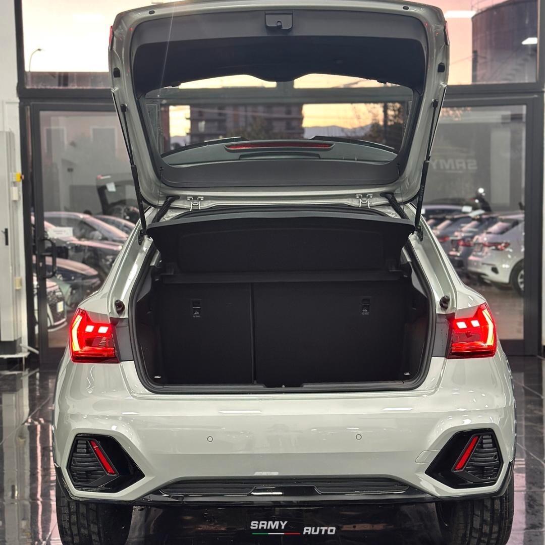 Audi A1 allstreet 30 TFSI Identity Black