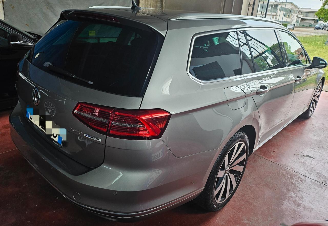 Volkswagen Passat Variant 2.0 TDI Highline BlueMotion Technology