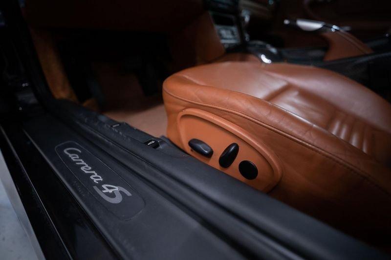 Porsche 911 CARRERA 4S CABRIO