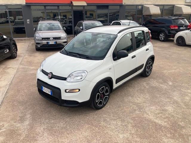 Fiat Panda 1.0 FireFly S&S Hybrid City Cross