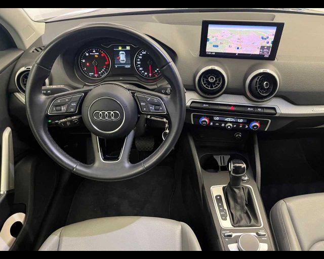AUDI Q2 30 TDI S tronic Business