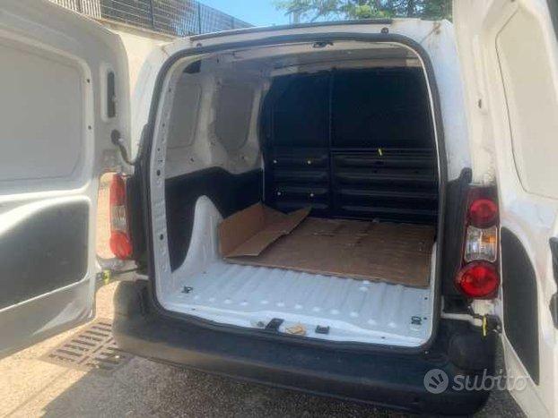 Peugeot Partner Furgone Pro BlueHDi L1