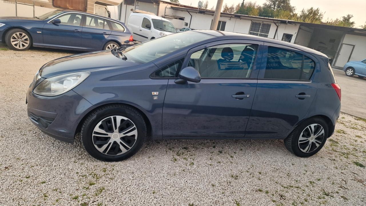 Opel Corsa 1.2 5 porte Edition