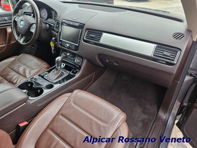 VOLKSWAGEN Touareg 3.0 TDI 245 CV tiptronic BlueMotion Techn. Executi