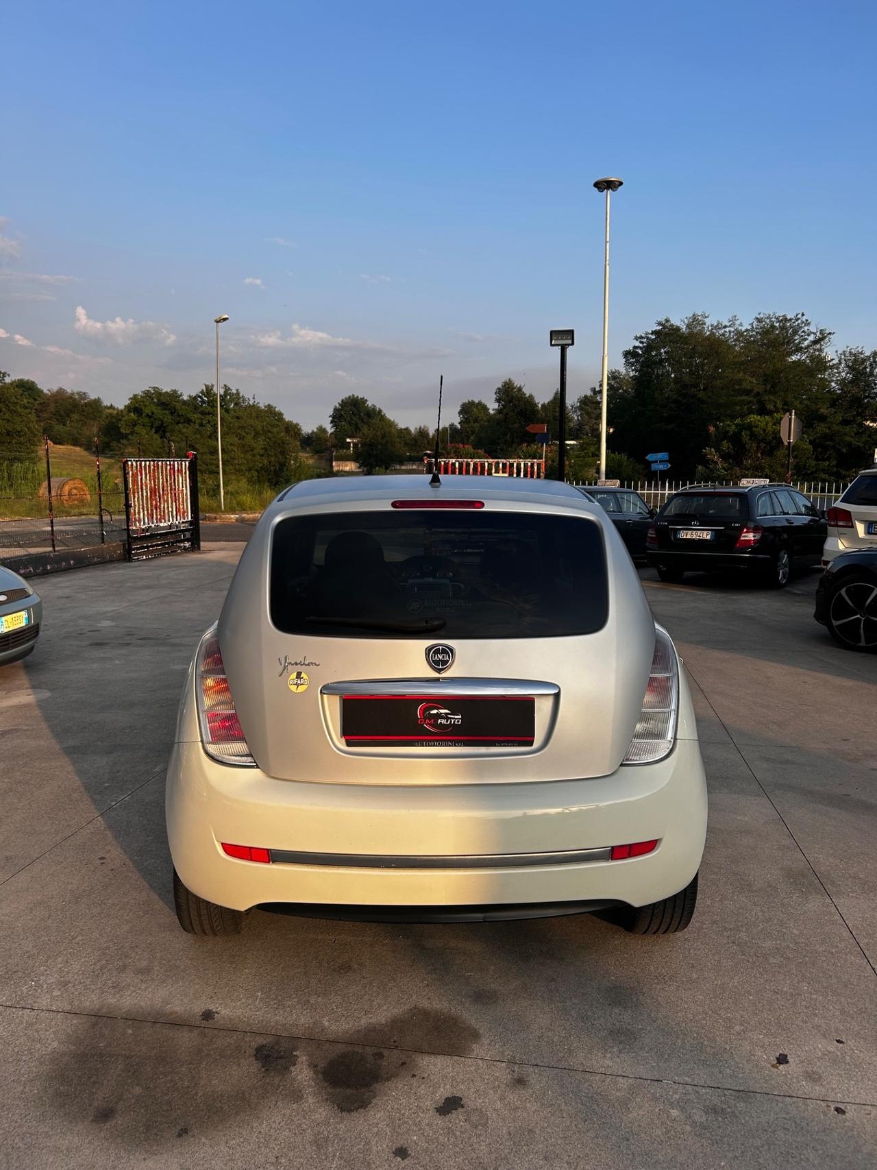 Lancia Ypsilon 1.2 Modamilano