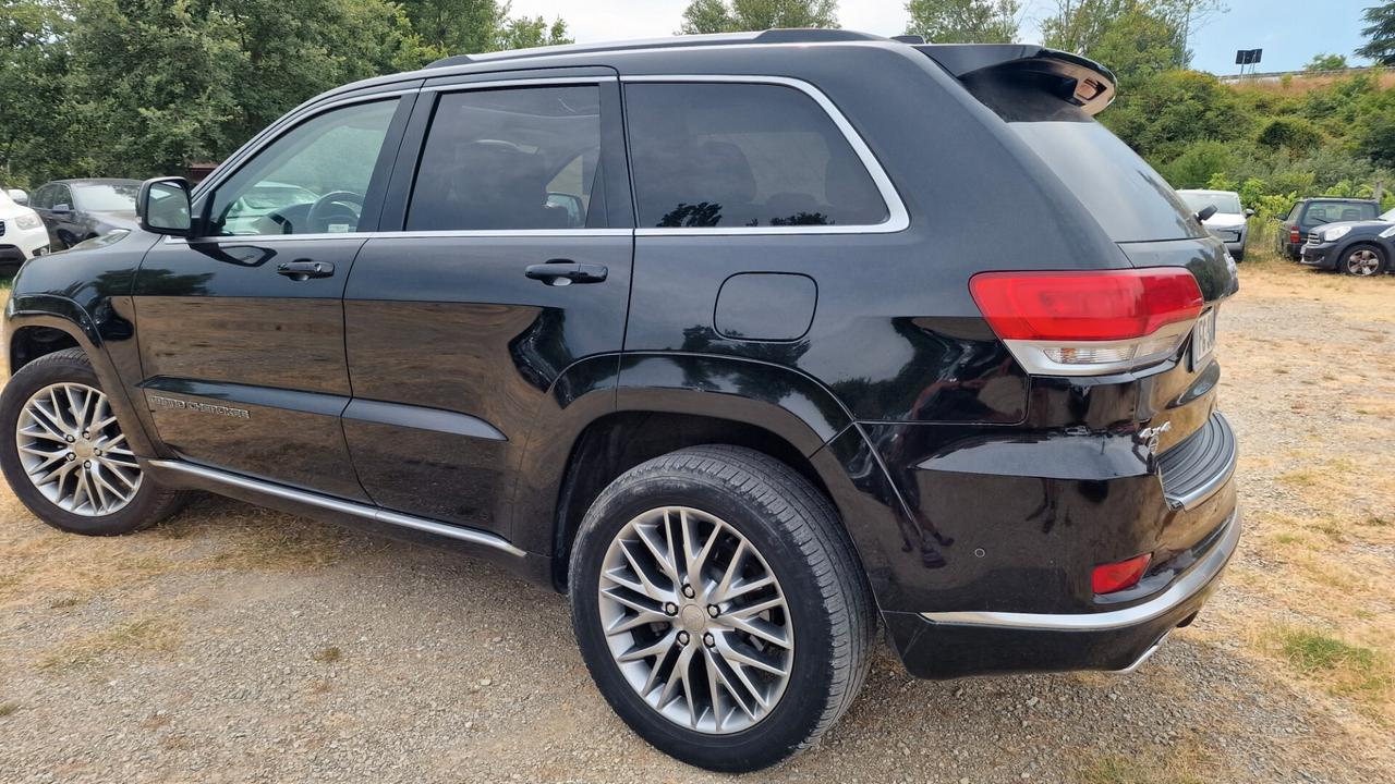 Jeep Grand Cherokee Grand Cherokee 3.0 V6 CRD 250 CV Multijet II Summit