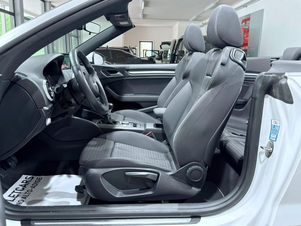 AUDI A3 CABRIO 1.6TDI 116CV SPORT 2018 LED/SENSORI