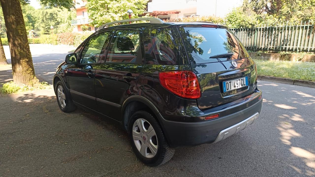 Fiat Sedici 1.9 MJT 4x4 Experience