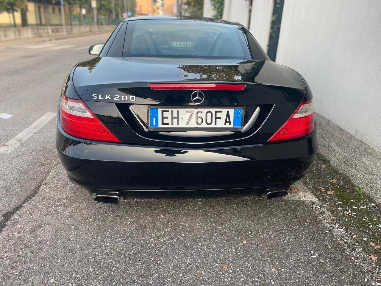 Mercedes-benz SLK 200 CGI Premium