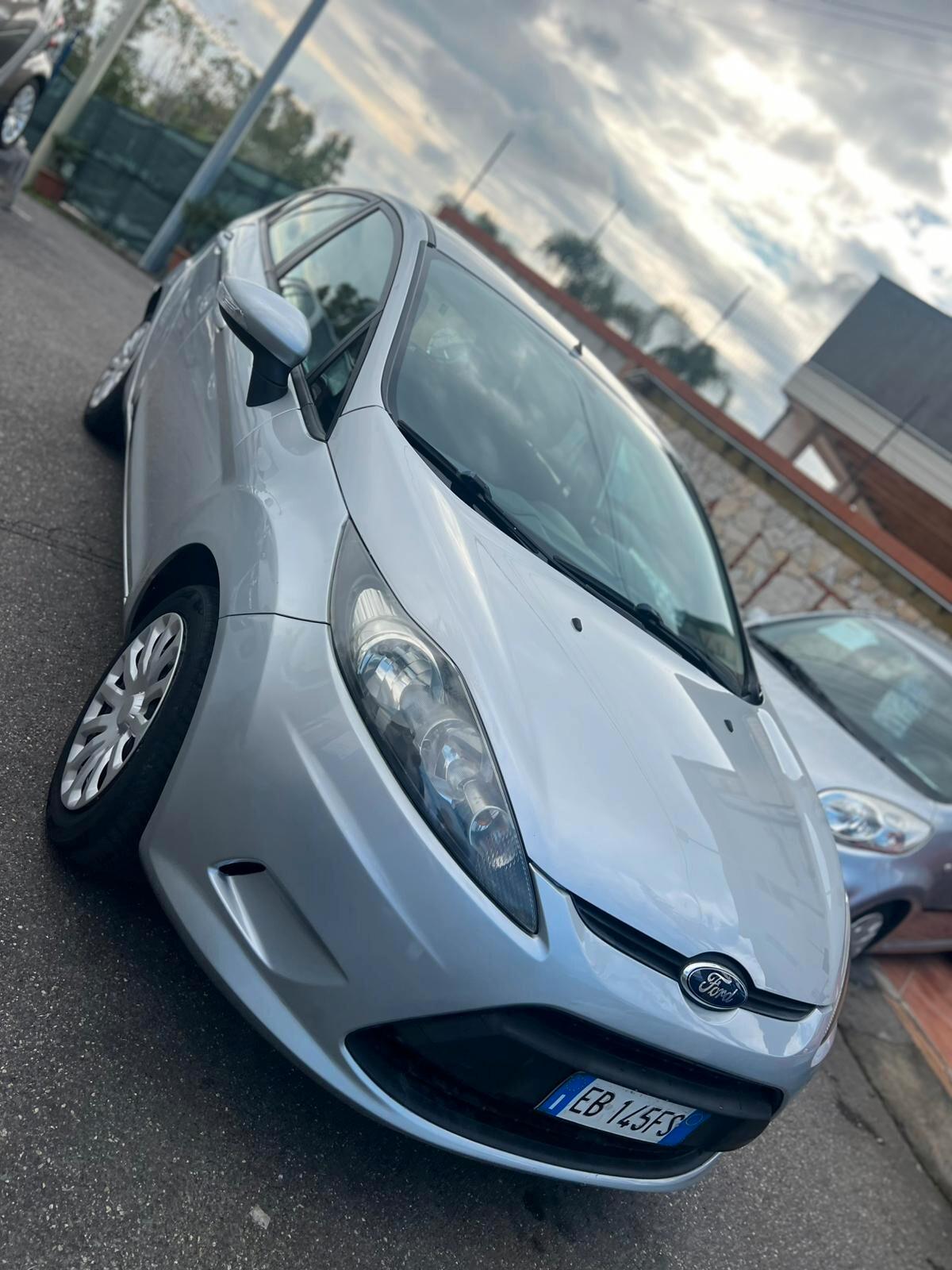 Ford Fiesta 1.2 82 CV 5 porte Titanium