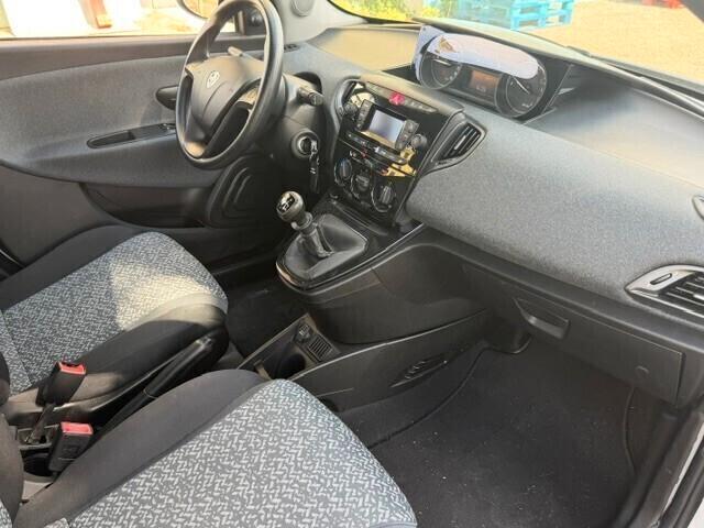 Lancia Ypsilon ok neopatentati