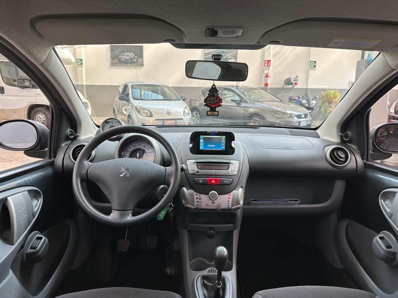 Peugeot 107 1.0 Benz, Pari al nuovo, Unico Propietario, garantita