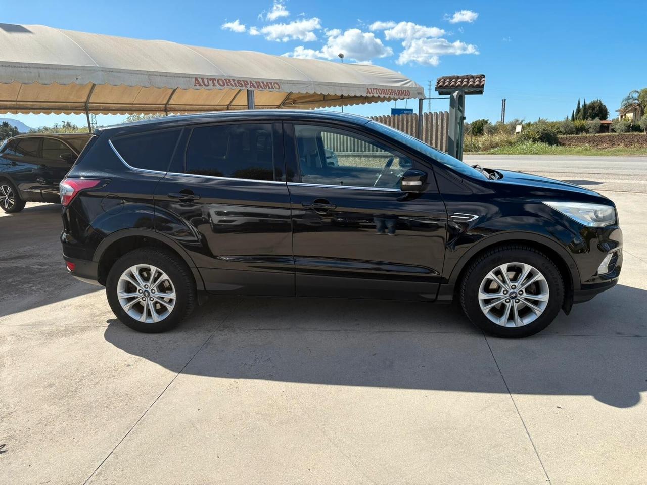 Ford Kuga 1.5 TDCI 120 CV 2wd Powershift Edition