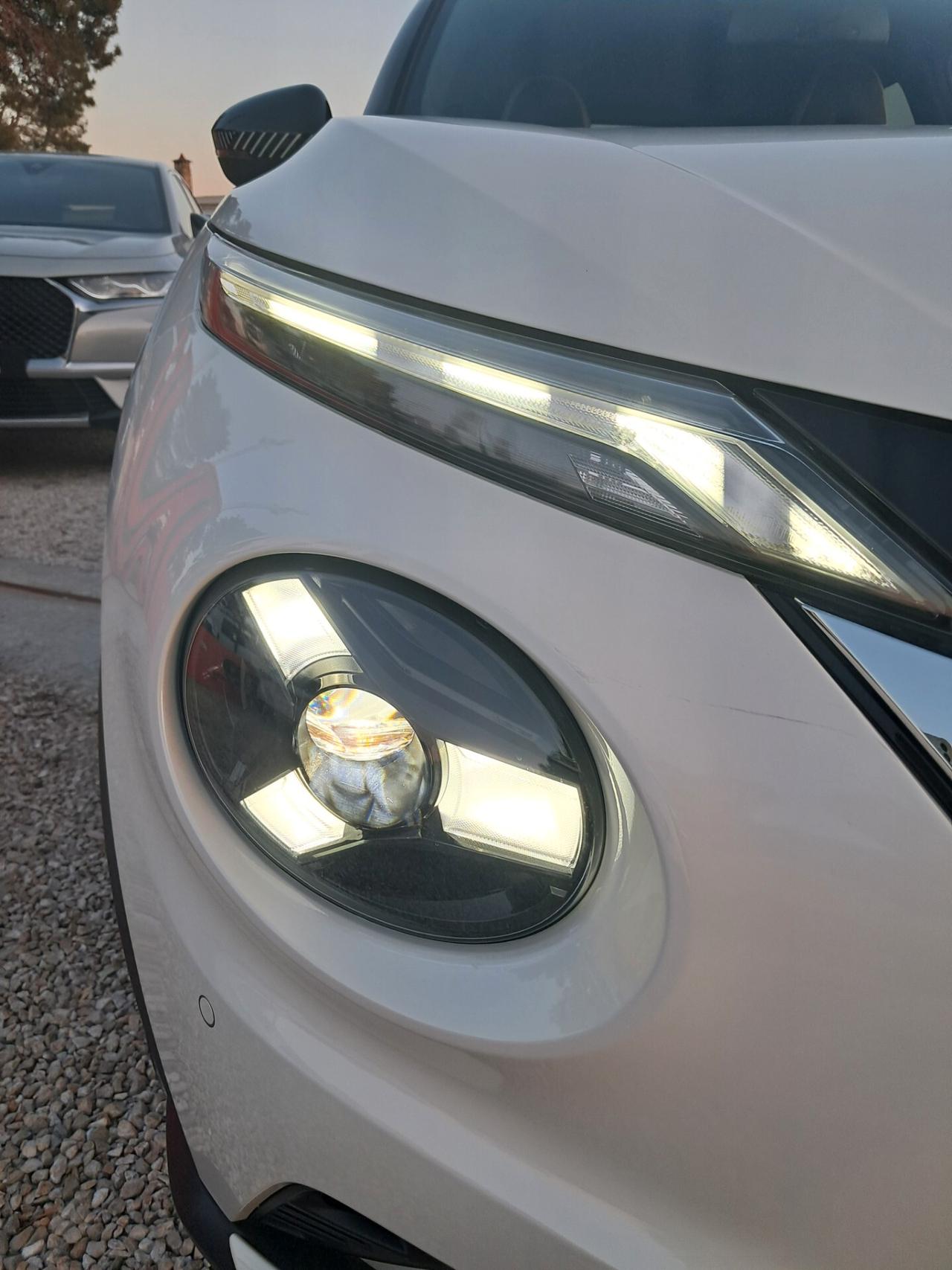 Nissan Juke 1.6 Hybrid Premiere Edition*PELLE*VIRTUAL*LED