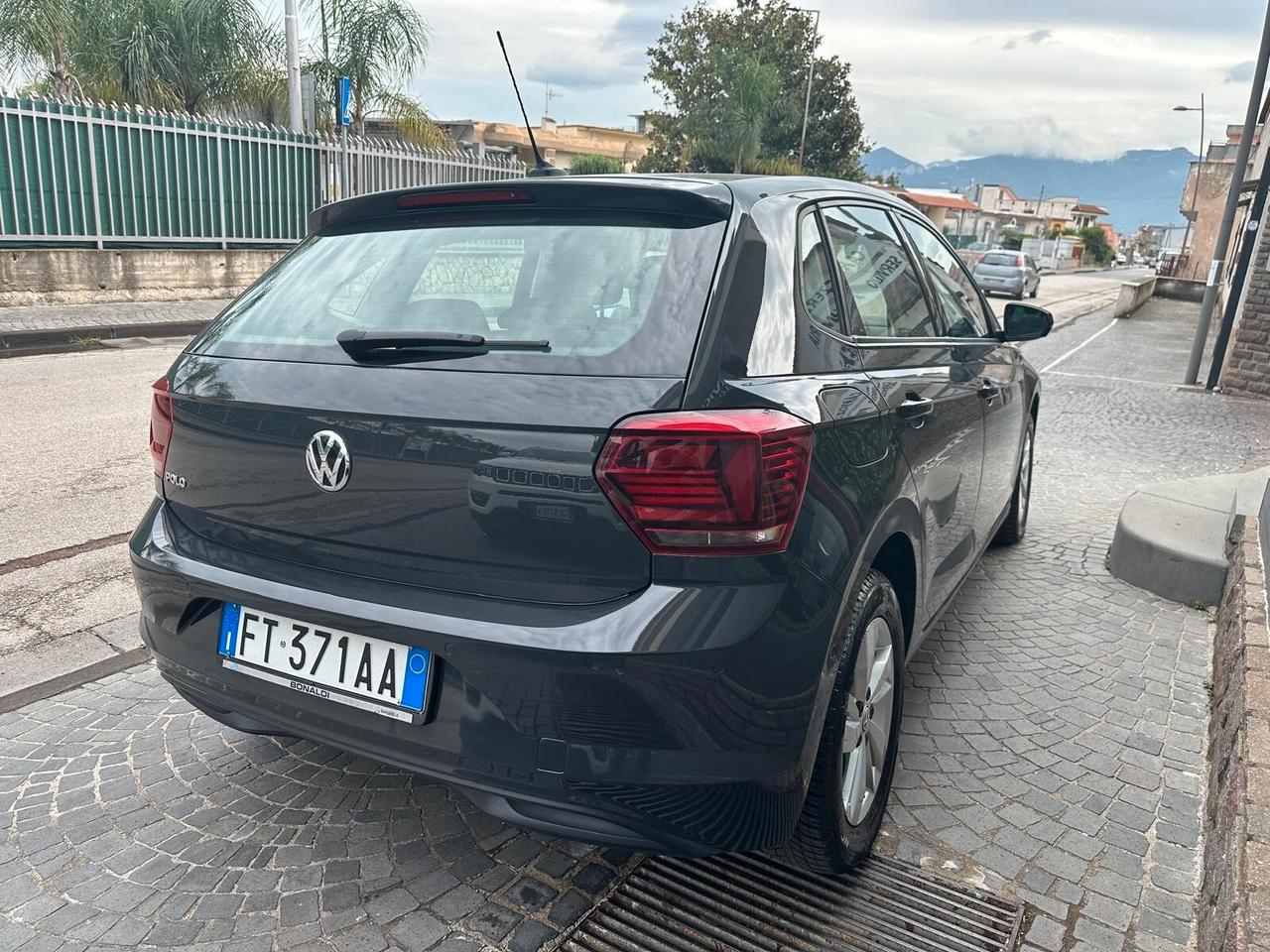 VOLKSWAGEN Polo 6ª serie Polo 1.6 TDI 95 CV 5p...